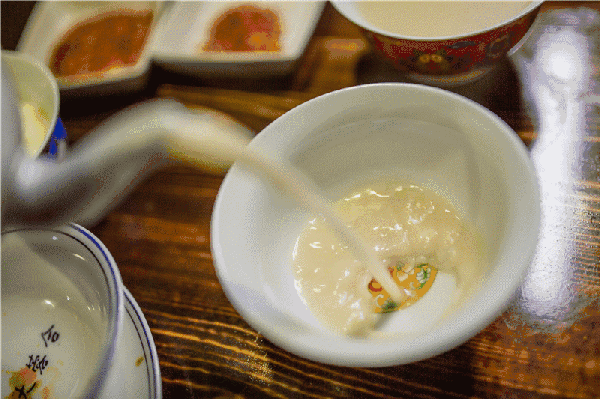 成都美食：酥油茶